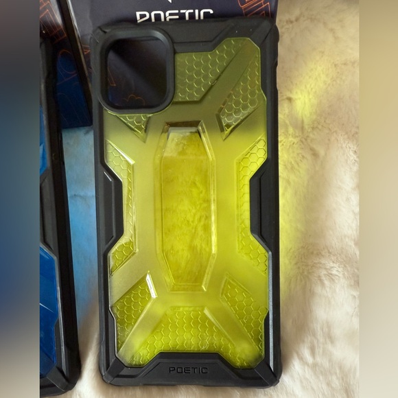 🌷2 Poetic iphone 11 pro max phone case cases. - Picture 6 of 6